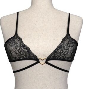 NWT Adore me lace bralette size M